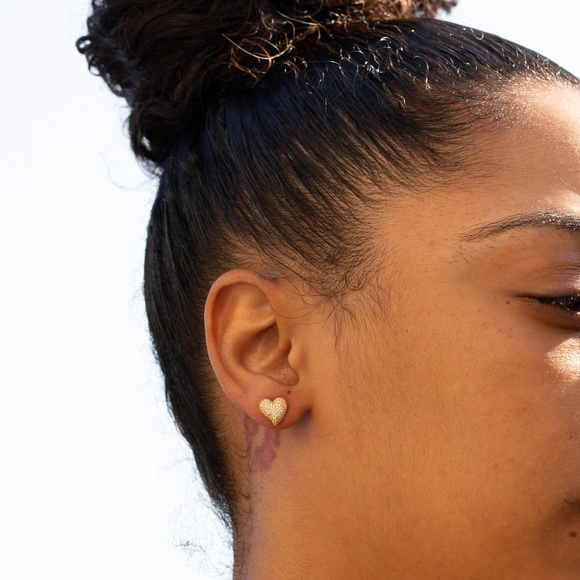 Cute Gold 925 Sterling Silver Womens Pretty Best Heart Fashion Stud Earrings - Picture 5 of 5